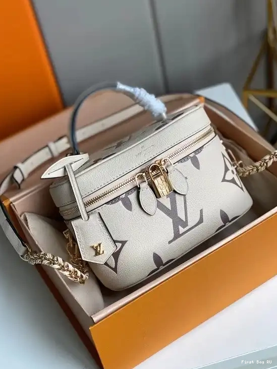 Firstbag VANITY LOUIS PM VUITTON 0503